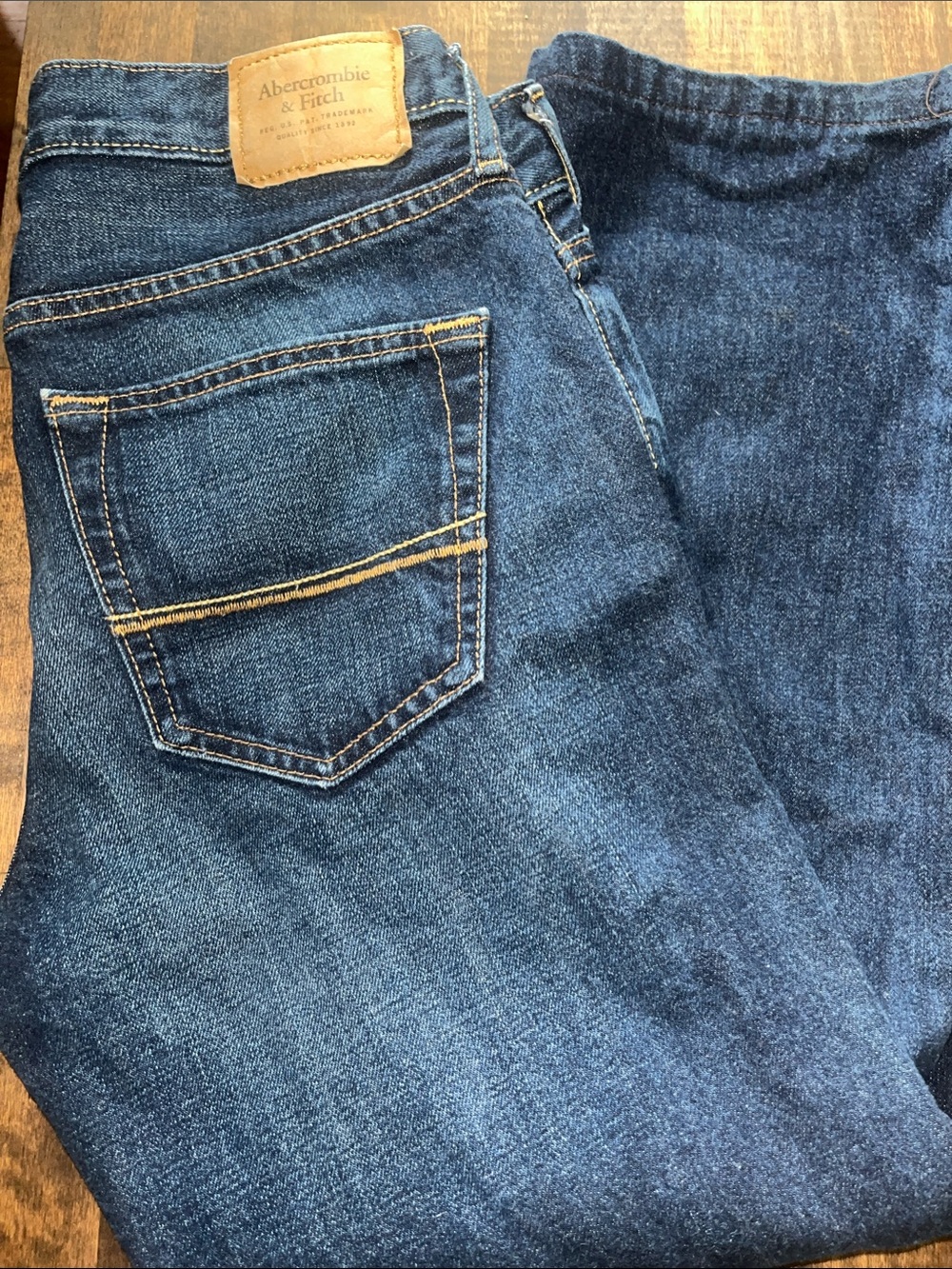 Abercrombie & Fitch Men’s Dark Blue Straight Leg Jeans